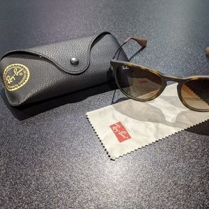 Ray-Ban Matte Tortoise Erika Classic Sunglasses